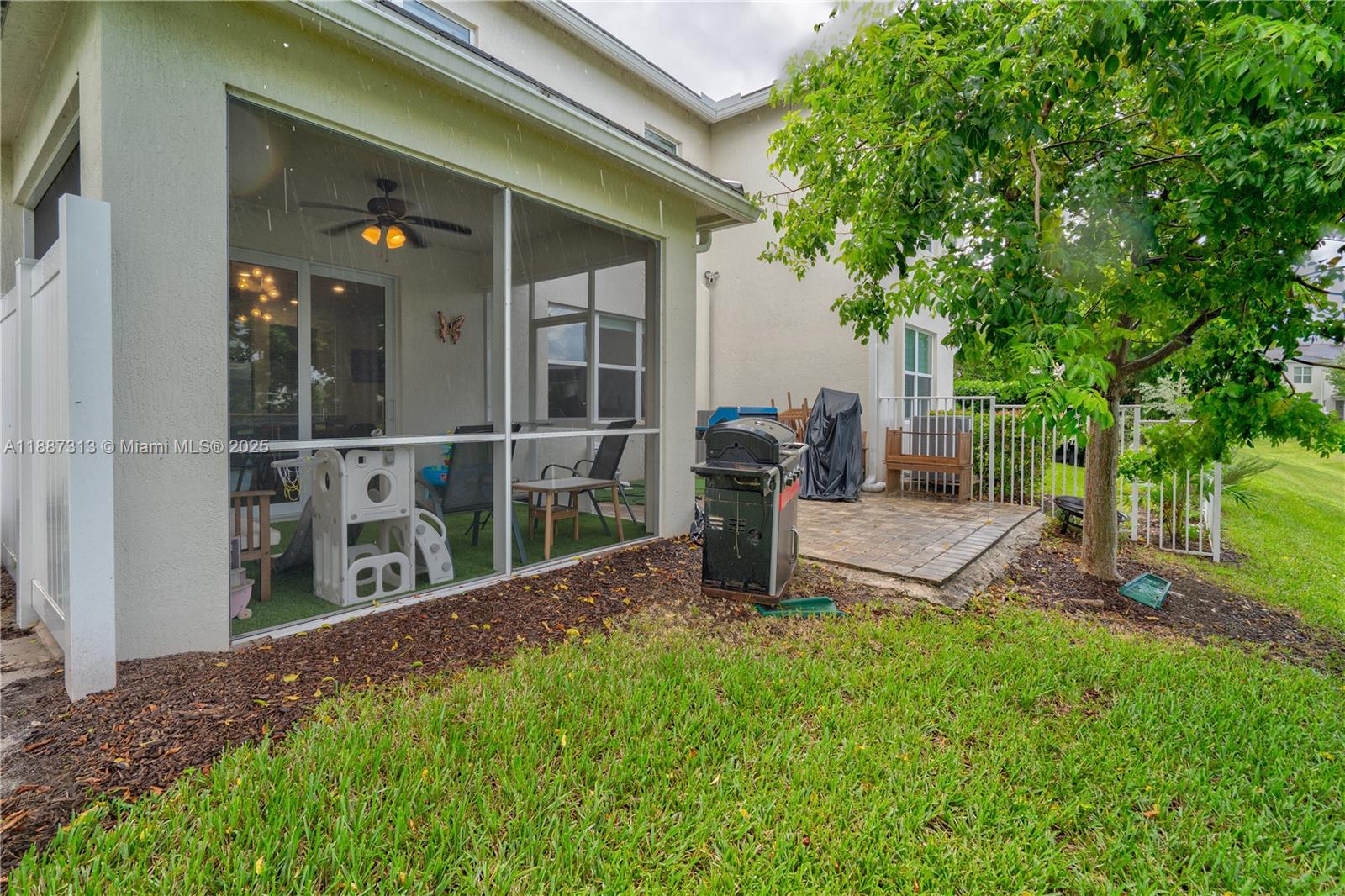 4955 3 / 3 1760 sq. ft. $ 2025-09-30 0 Photo
