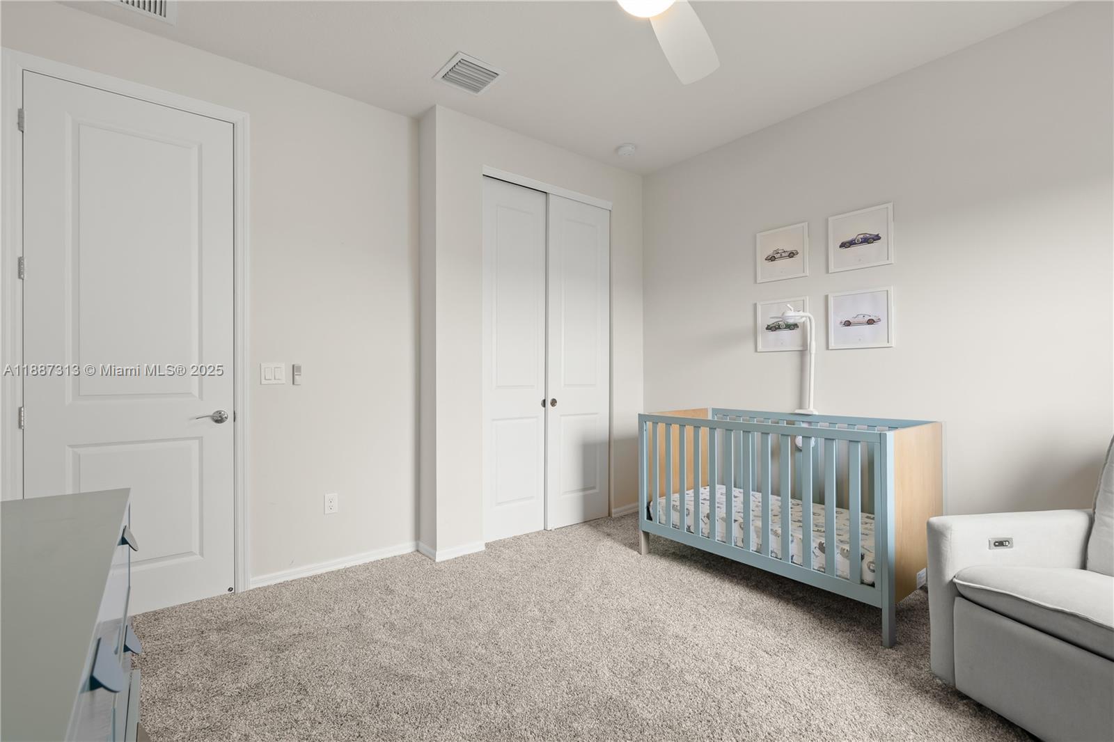 4955 3 / 3 1760 sq. ft. $ 2025-09-30 0 Photo