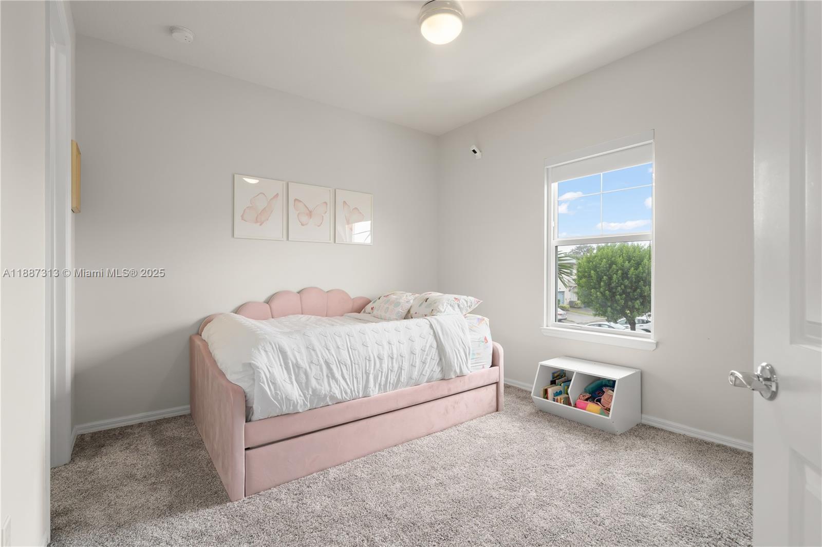 4955 3 / 3 1760 sq. ft. $ 2025-09-30 0 Photo