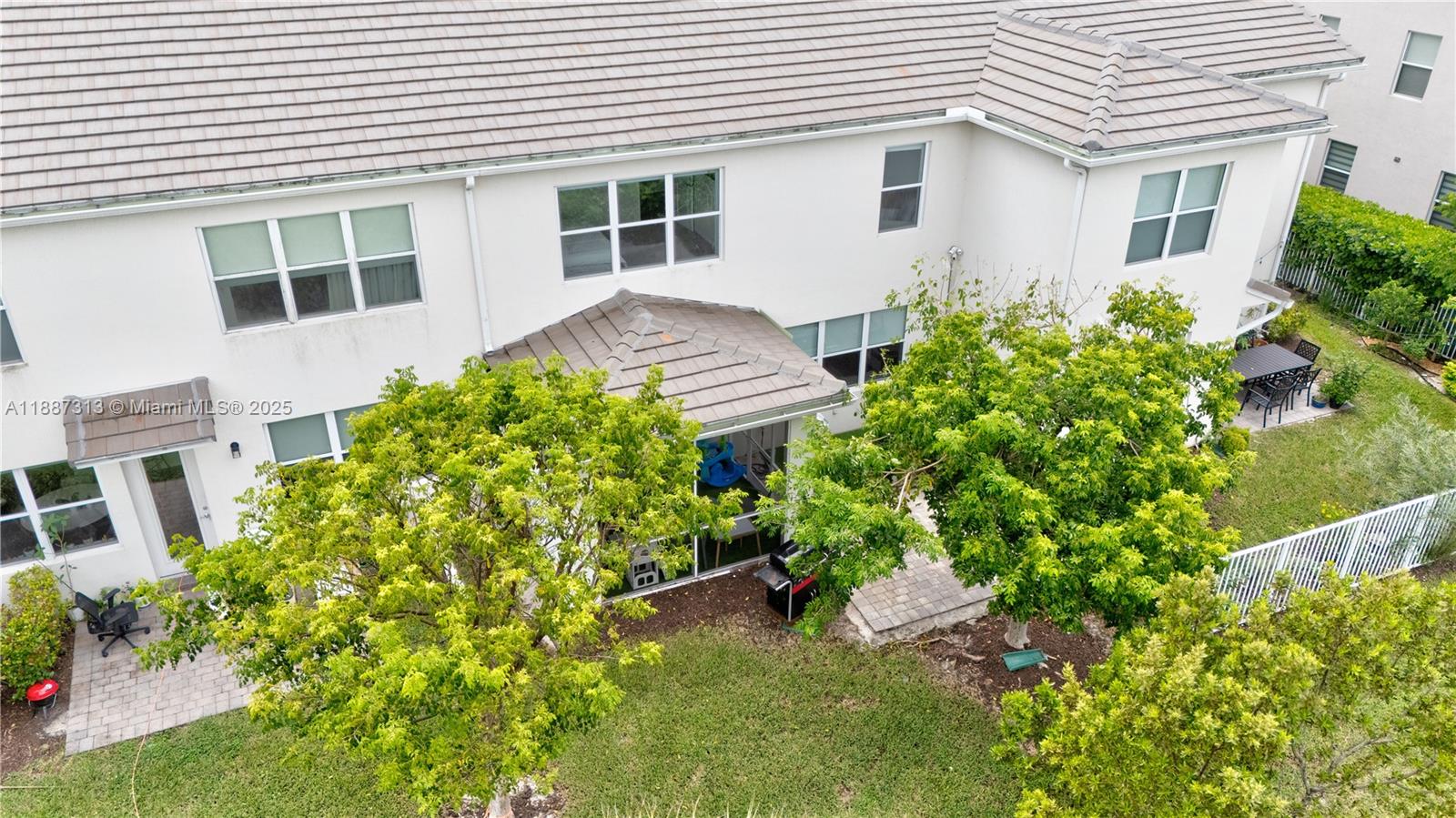 4955 3 / 3 1760 sq. ft. $ 2025-09-30 0 Photo