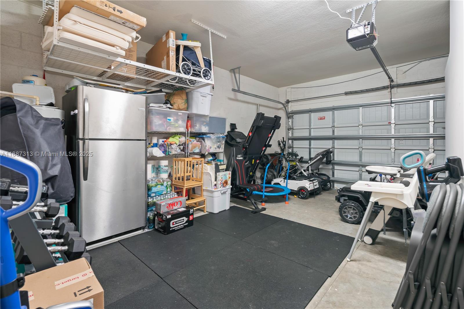 4955 3 / 3 1760 sq. ft. $ 2025-09-30 0 Photo