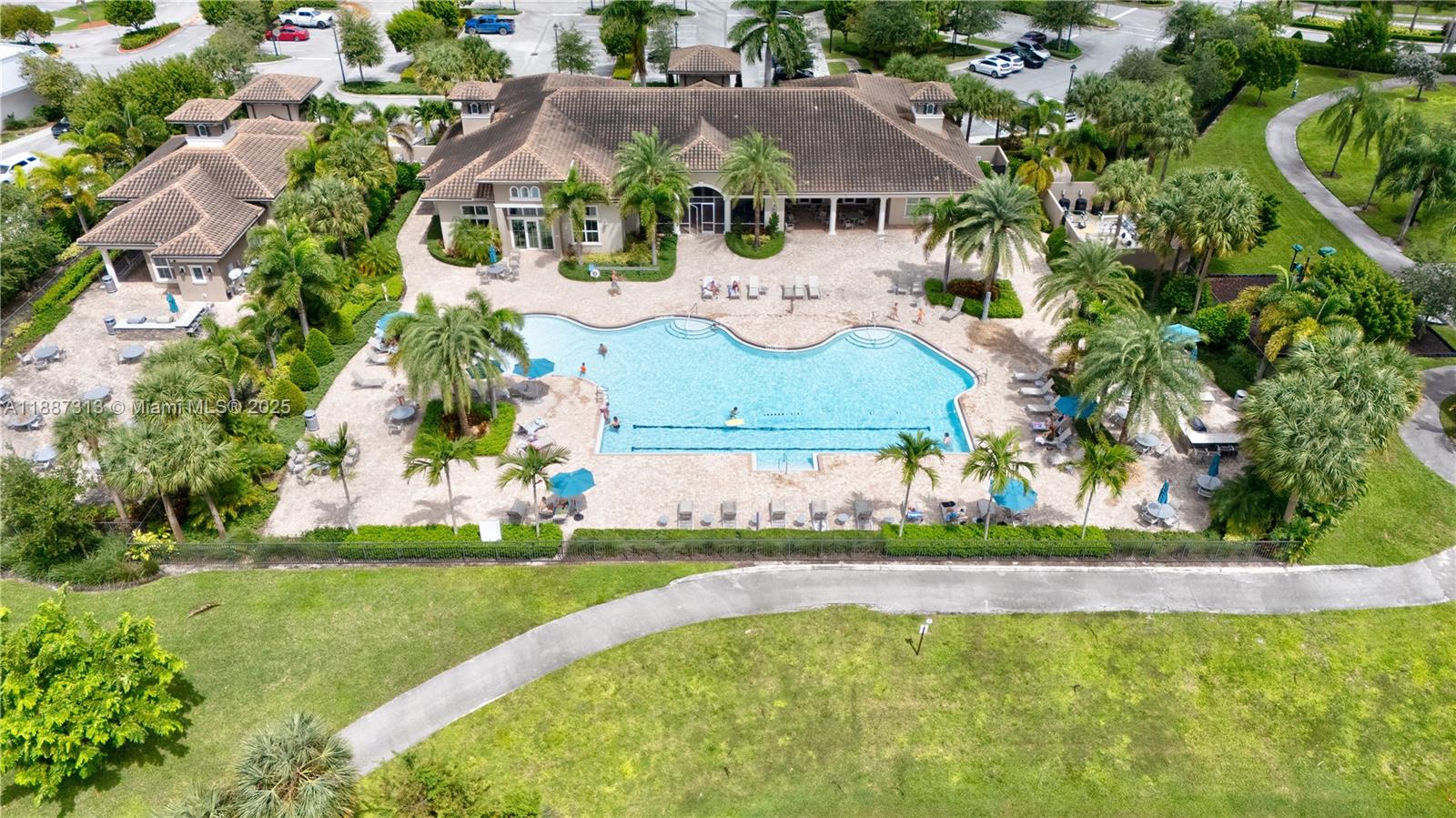 4955 3 / 3 1760 sq. ft. $ 2025-09-30 0 Photo