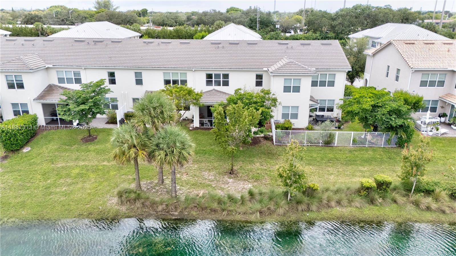 4955 3 / 3 1760 sq. ft. $ 2025-09-30 0 Photo