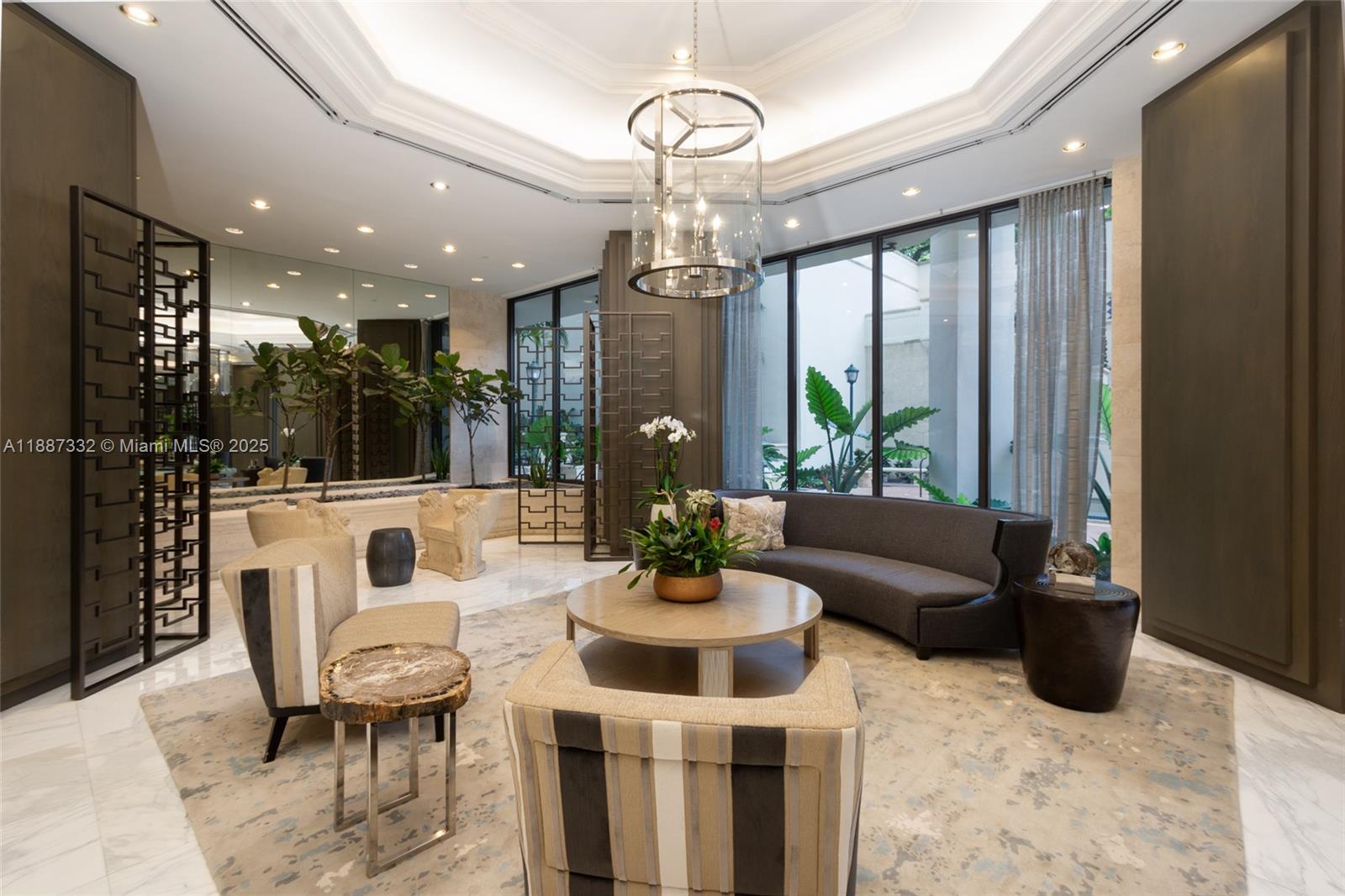 See details 1002 2 / 3 1890 sq. ft. $ 2025-09-30 0 Photo