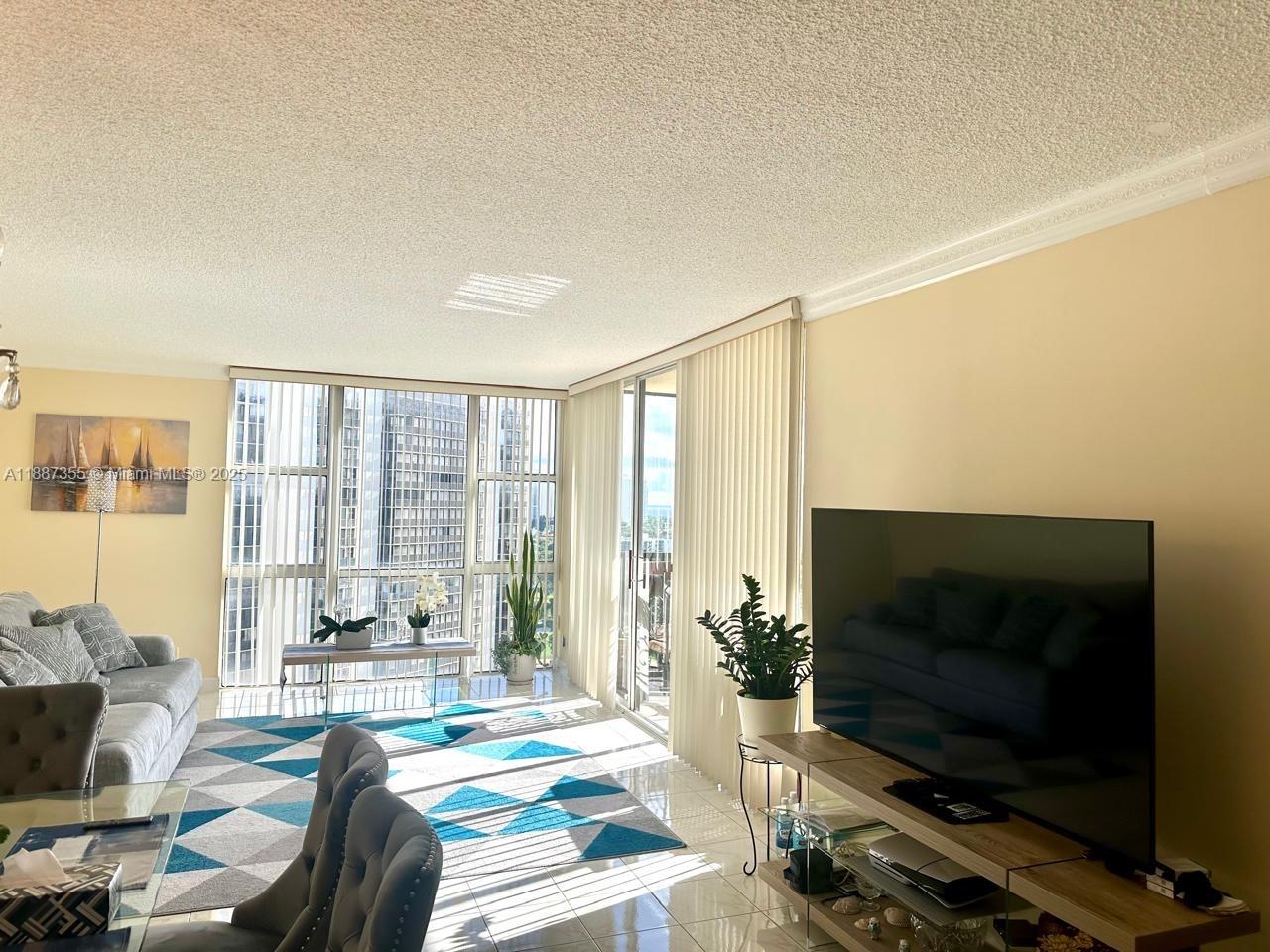 Photo of 20335 Country Club Dr  #2003, Aventura, Florida, 33180 - 