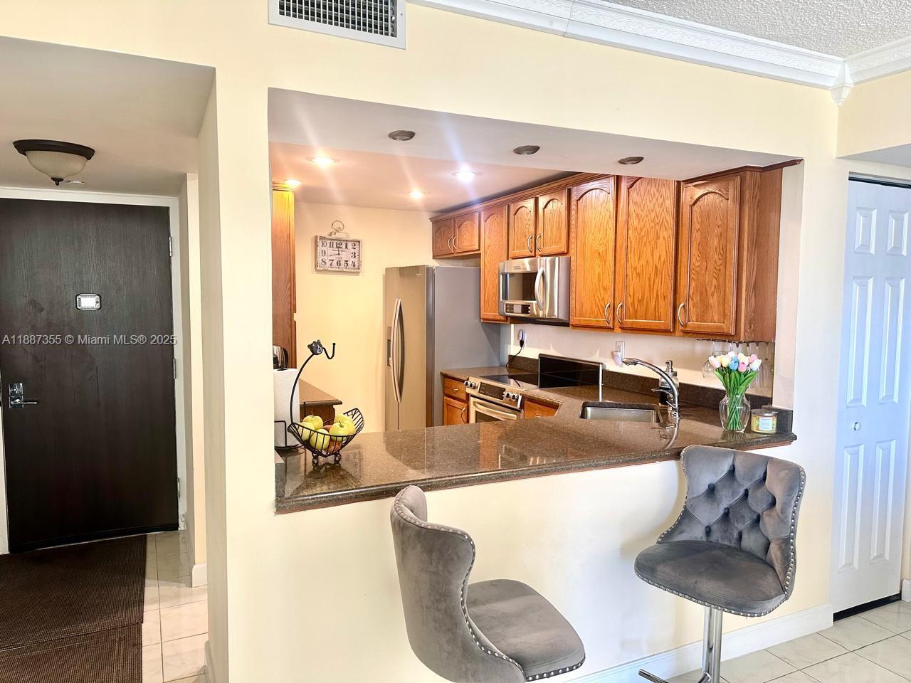 Photo of 20335 Country Club Dr  #2003, Aventura, Florida, 33180 - 