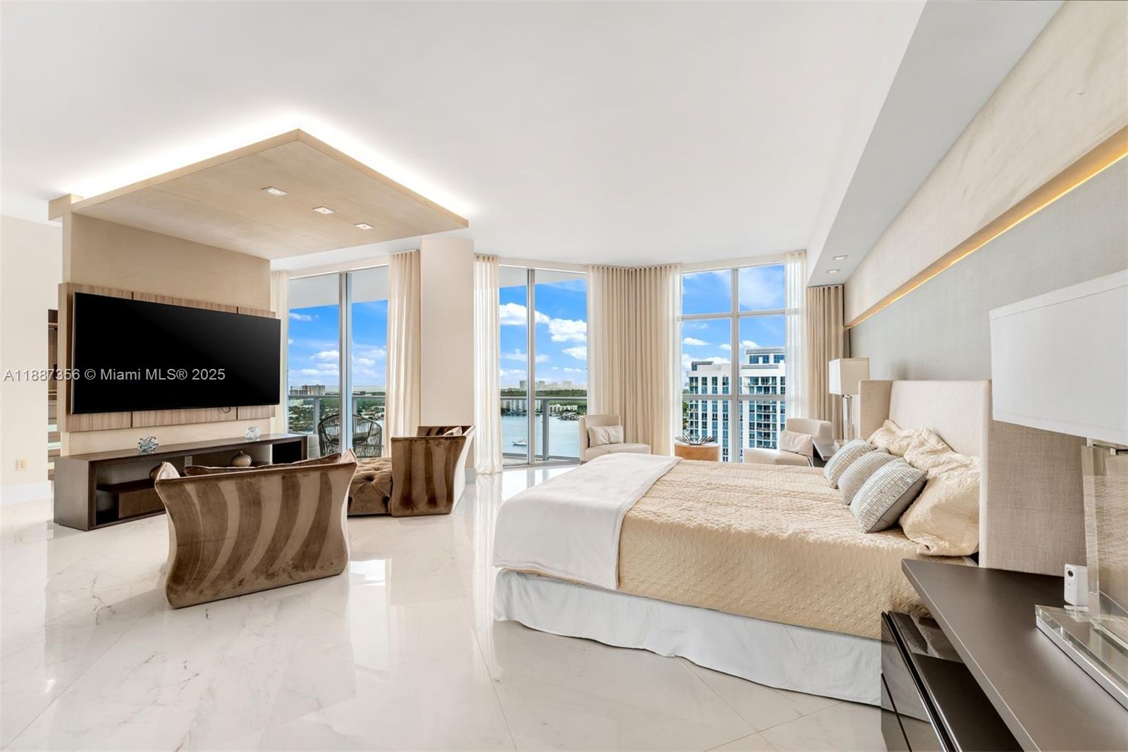 Photo of 17301 Biscayne Blvd  #PH-7, North Miami Beach, Florida, 33160 - 