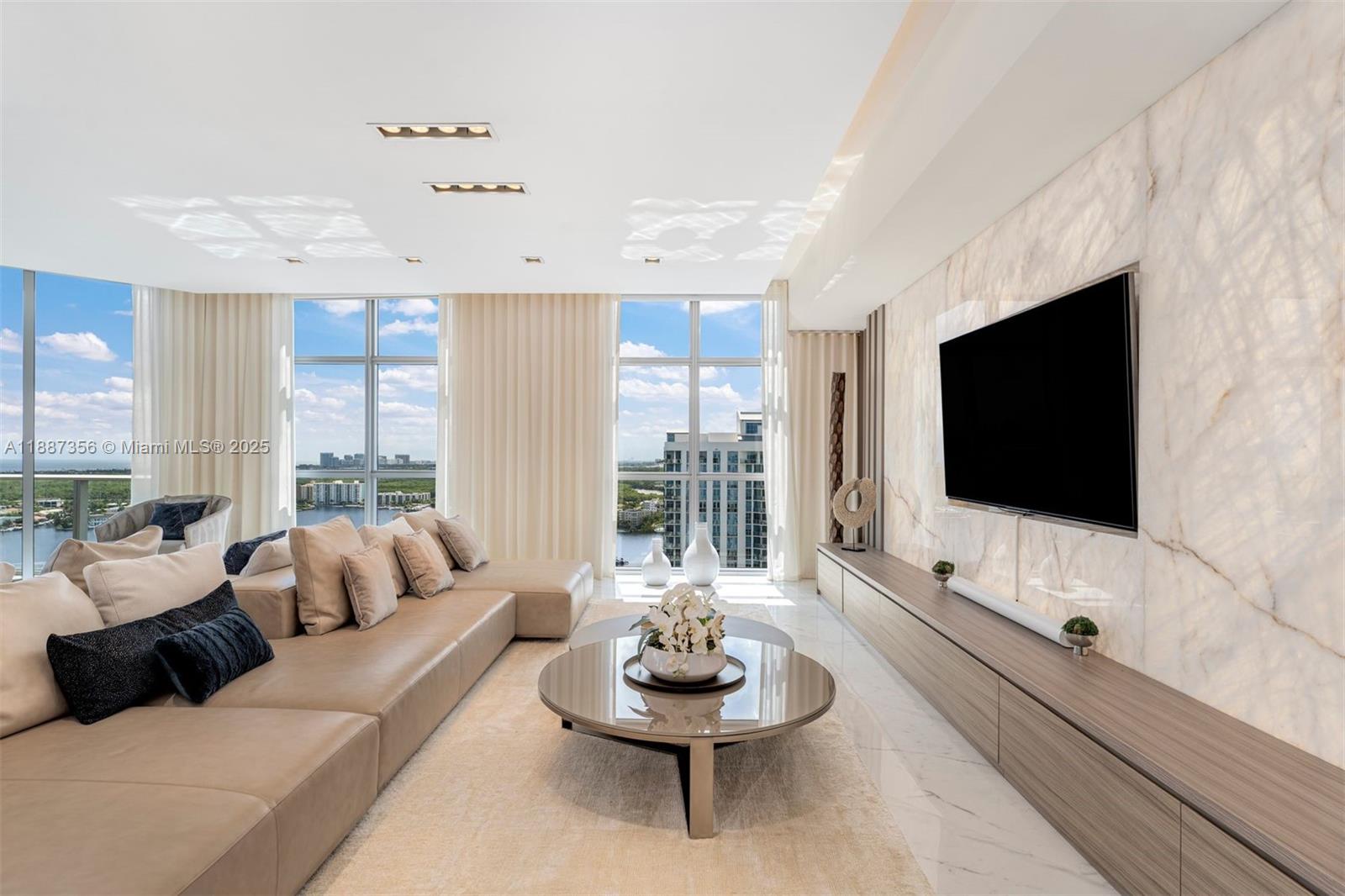 Photo of 17301 Biscayne Blvd  #PH-7, North Miami Beach, Florida, 33160 - 