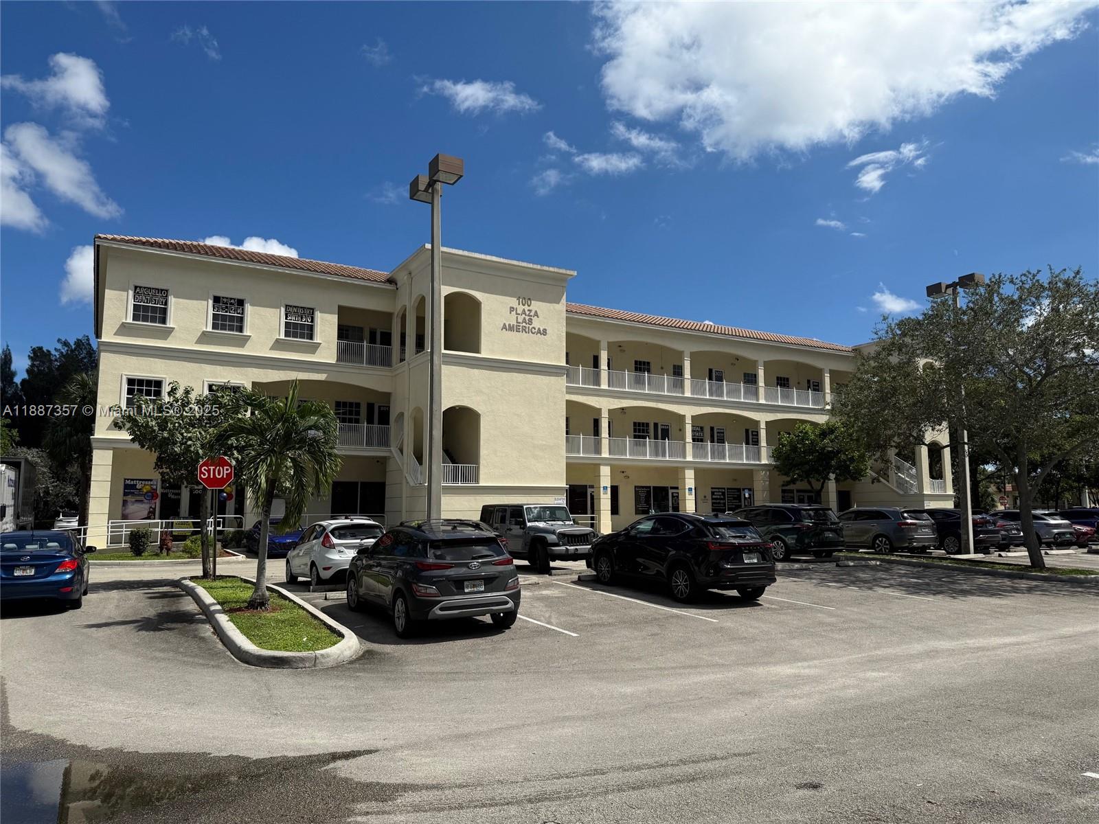 105  /   sq. ft. $ 2025-09-30 0 Photo