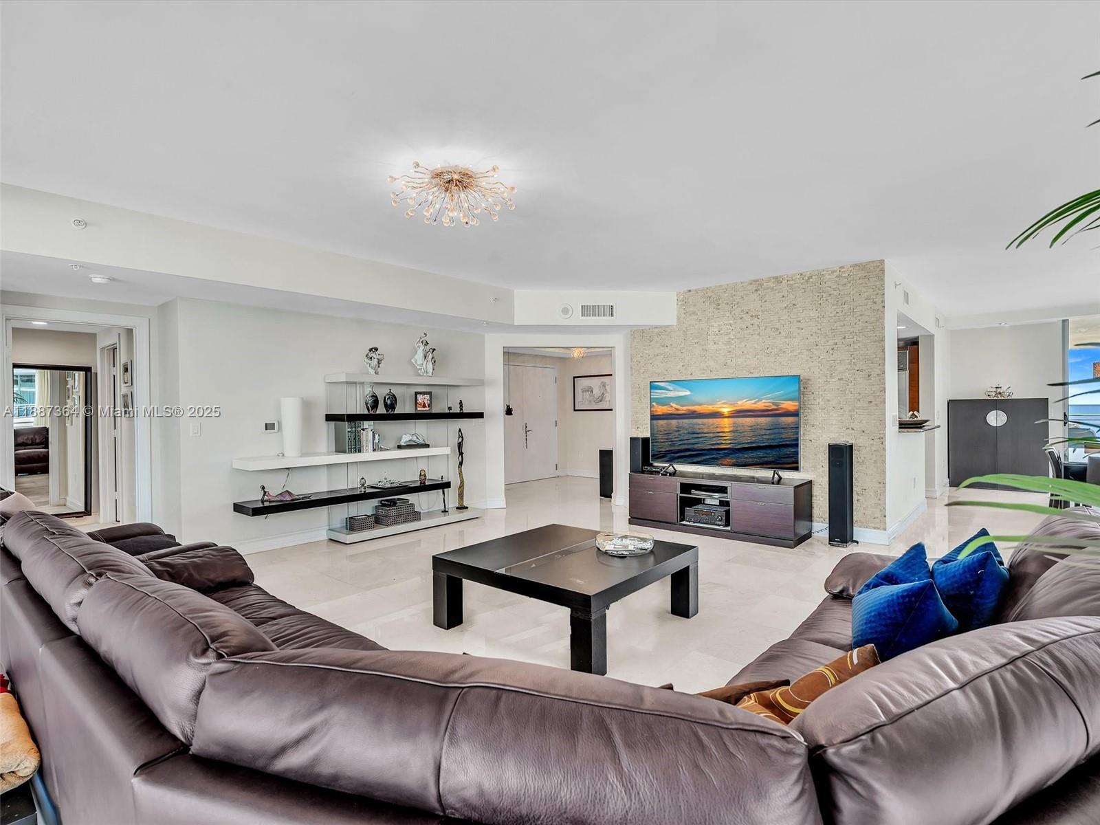 Photo of 3535 Ocean Dr #905, Hollywood, Florida, 33019 -
