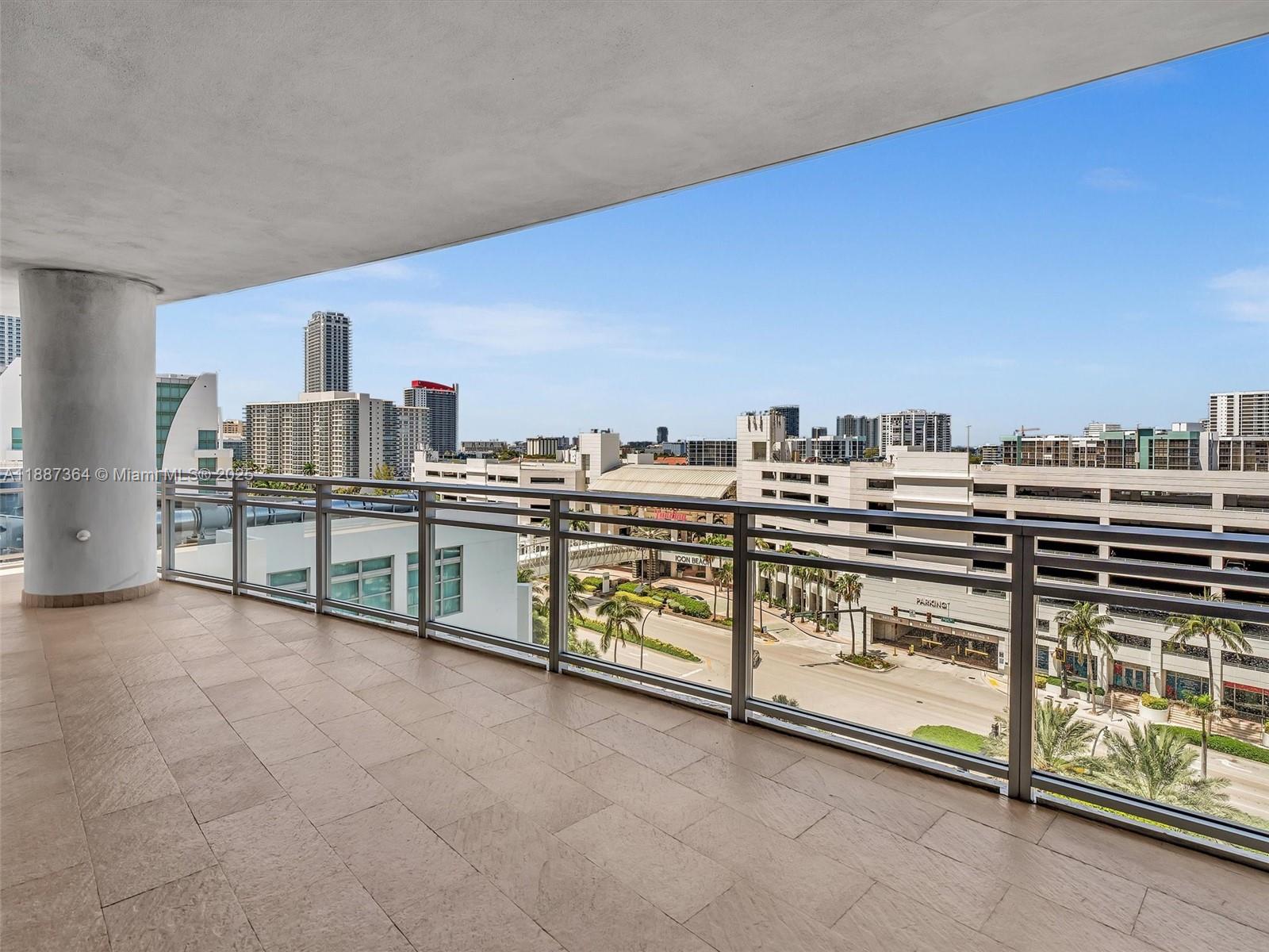 Photo of 3535 Ocean Dr  #905, Hollywood, Florida, 33019 - 