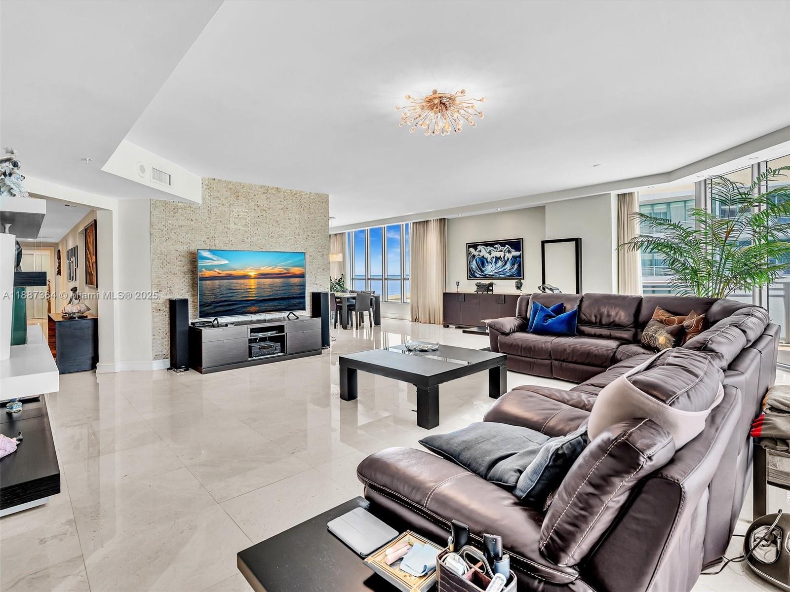 Photo of 3535 Ocean Dr #905, Hollywood, Florida, 33019 -