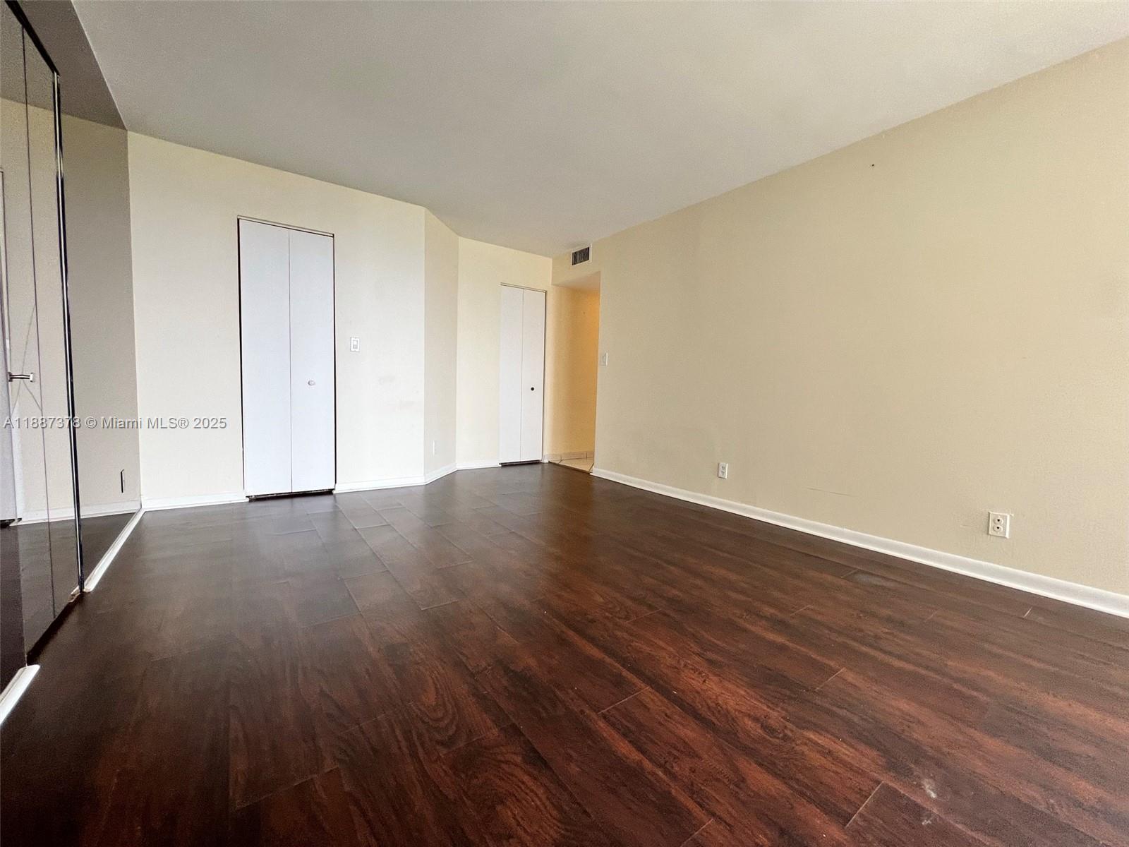 Photo of 18181 31 CT  #2705, Aventura, Florida, 33160 - 