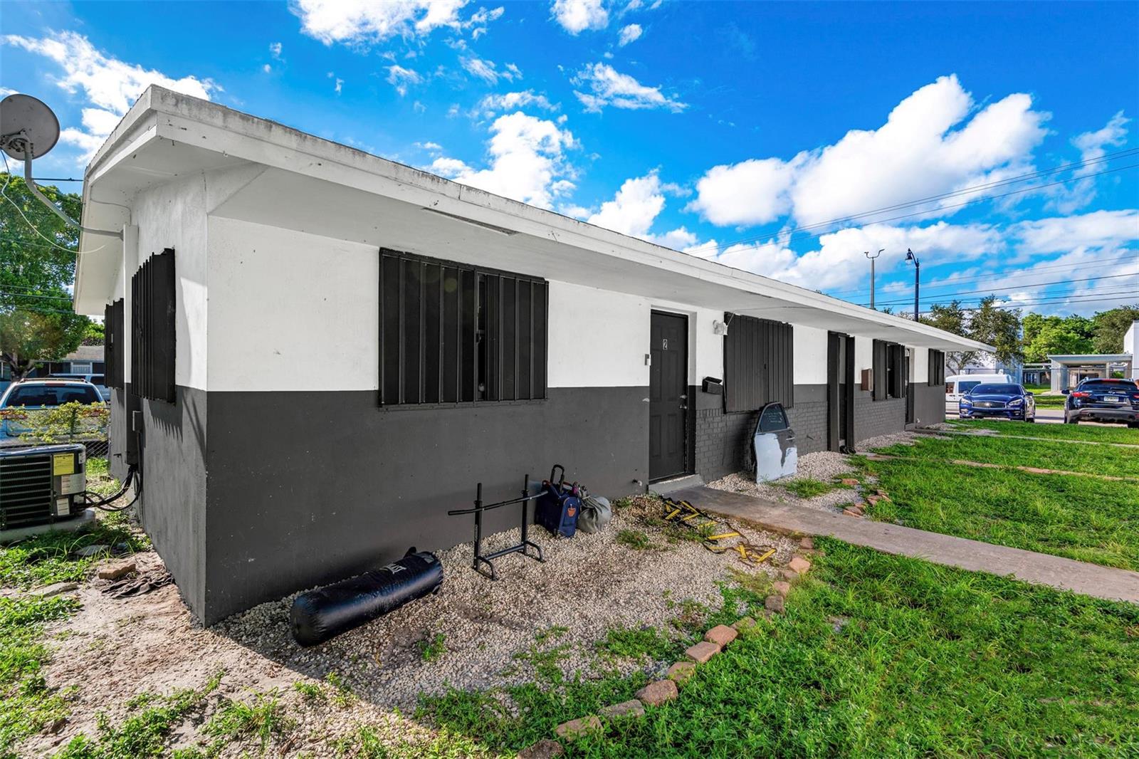 Ver detalles / 0 1632 sq. ft. $ 2025-11-15 0 foto