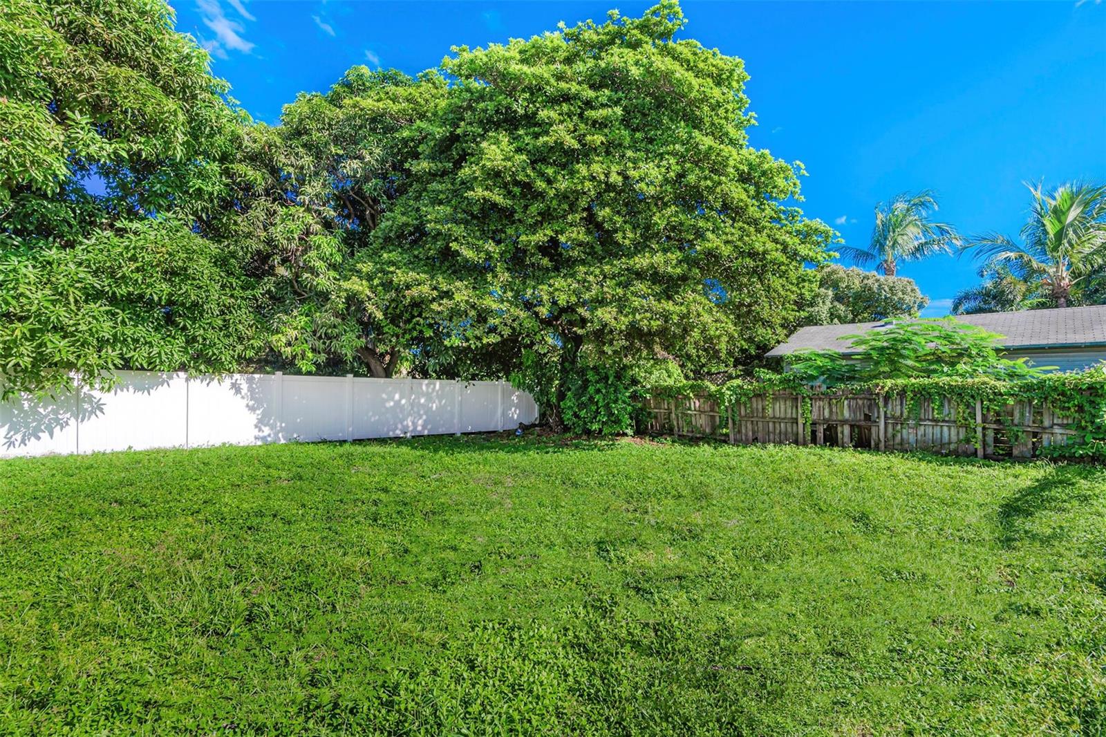 Ver detalles / 0 1632 sq. ft. $ 2025-11-15 0 foto