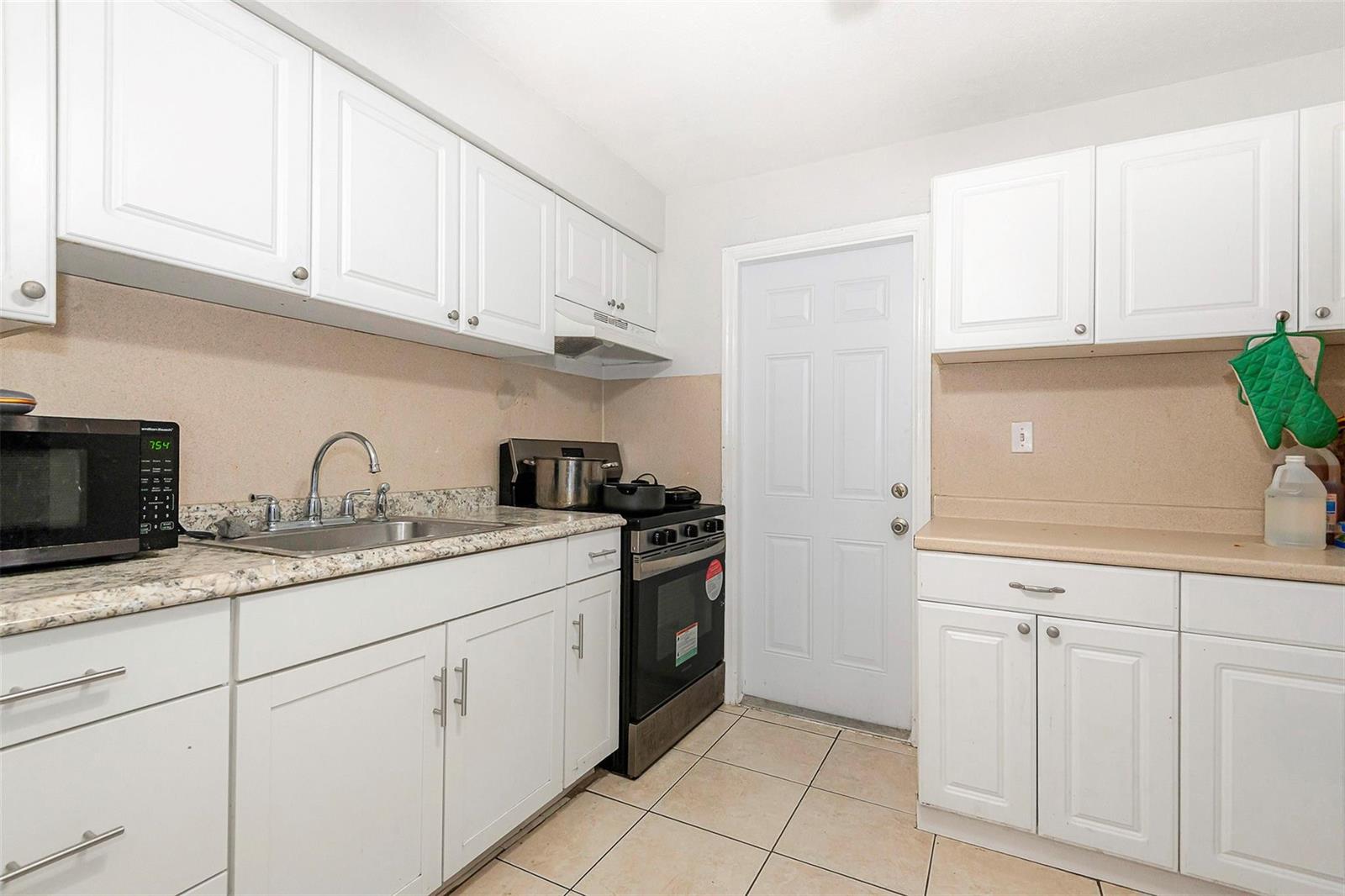 Ver detalles / 0 1632 sq. ft. $ 2025-11-15 0 foto