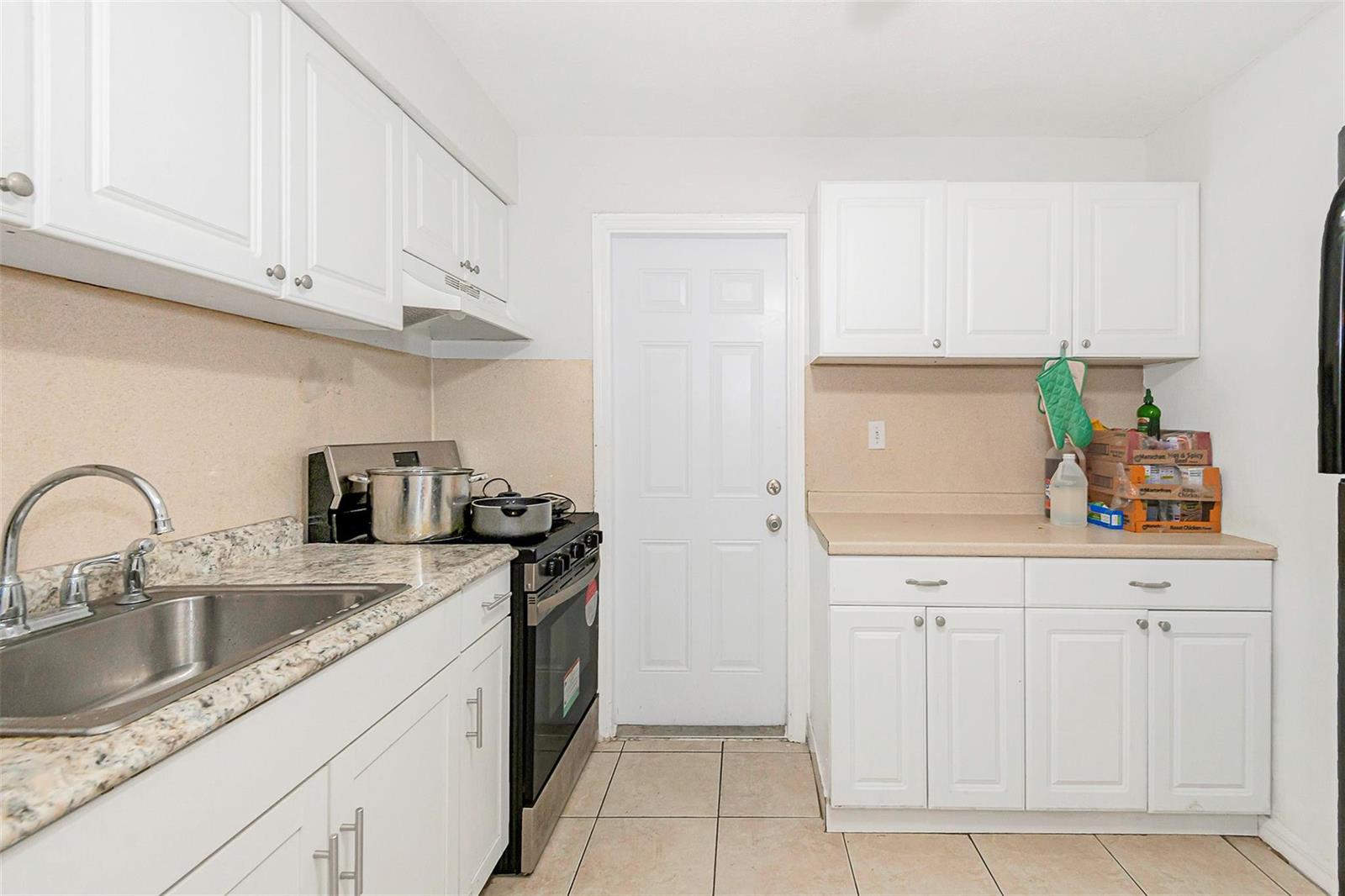 Ver detalles / 0 1632 sq. ft. $ 2025-11-15 0 foto