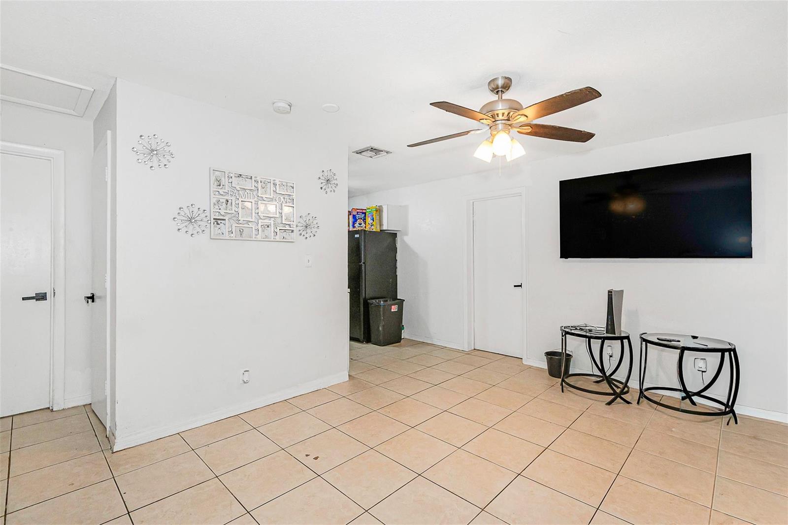 Ver detalles / 0 1632 sq. ft. $ 2025-11-15 0 foto