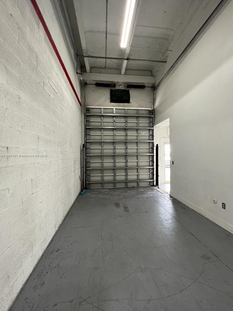 See details 14 / sq. ft. $ 2025-09-30 0 Photo