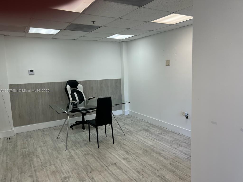 See details 14 / sq. ft. $ 2025-09-30 0 Photo
