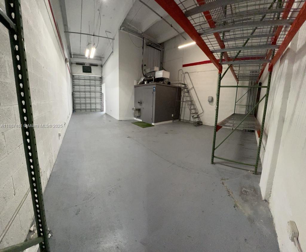 See details 14 / sq. ft. $ 2025-09-30 0 Photo
