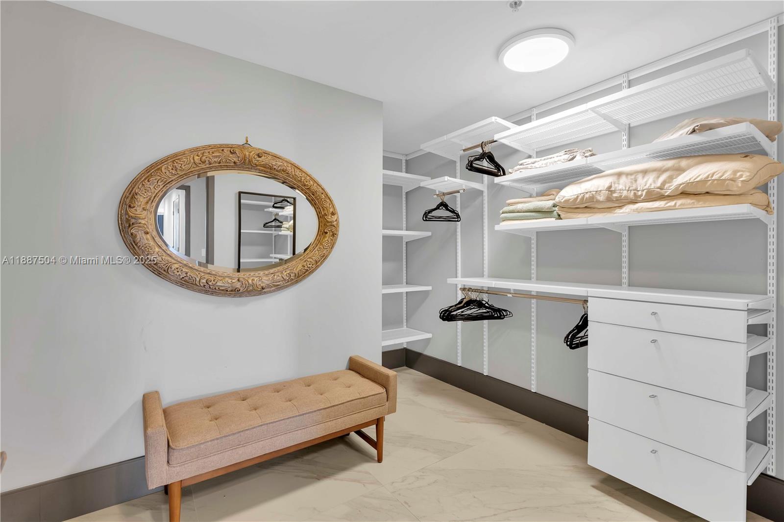 Photo of 17111 Biscayne Blvd  #1709, North Miami Beach, Florida, 33160 - 