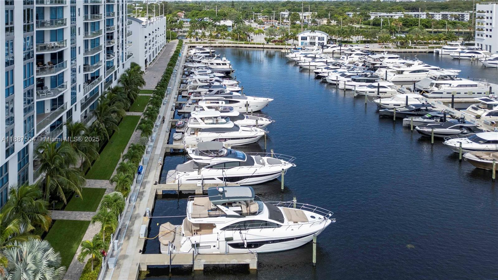 Photo of 17111 Biscayne Blvd  #1709, North Miami Beach, Florida, 33160 - 