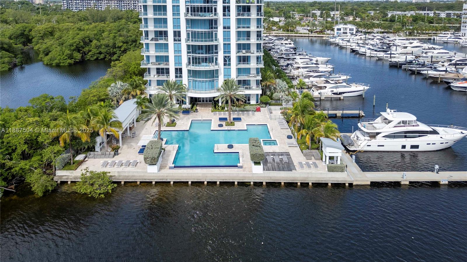 Photo of 17111 Biscayne Blvd  #1709, North Miami Beach, Florida, 33160 - 