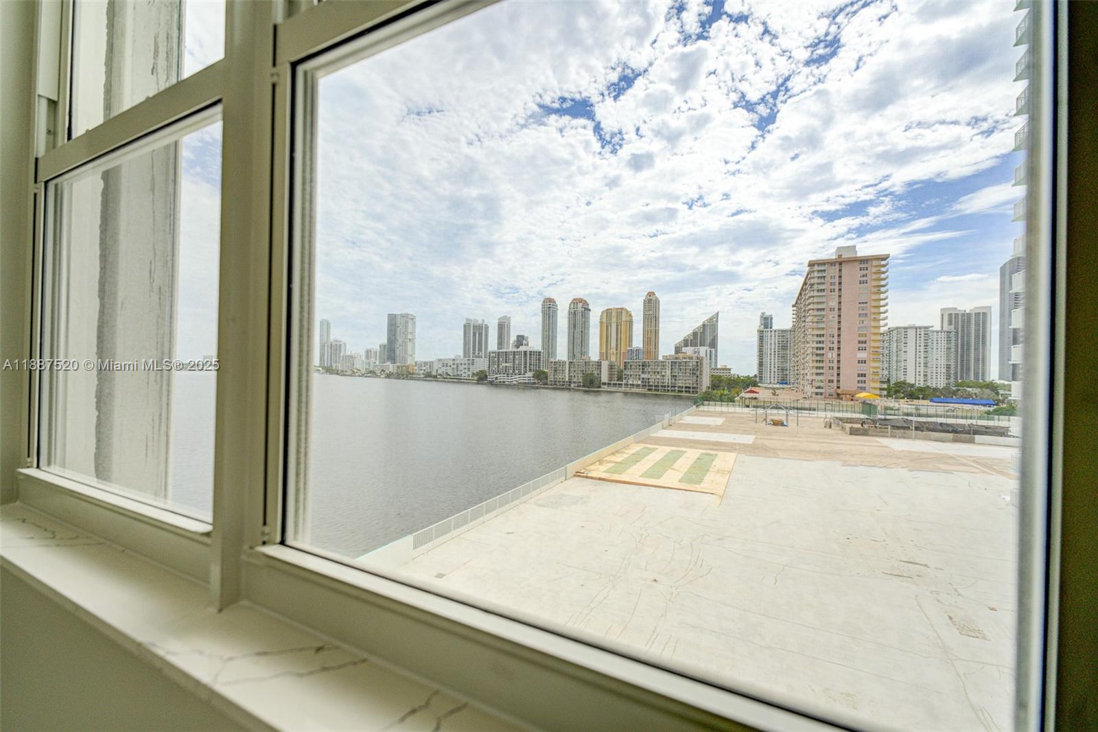 618 2 / 2 1830 sq. ft. $ 2025-09-30 0 Photo