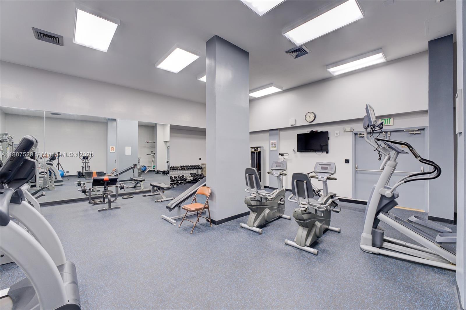 618 2 / 2 1830 sq. ft. $ 2025-09-30 0 Photo