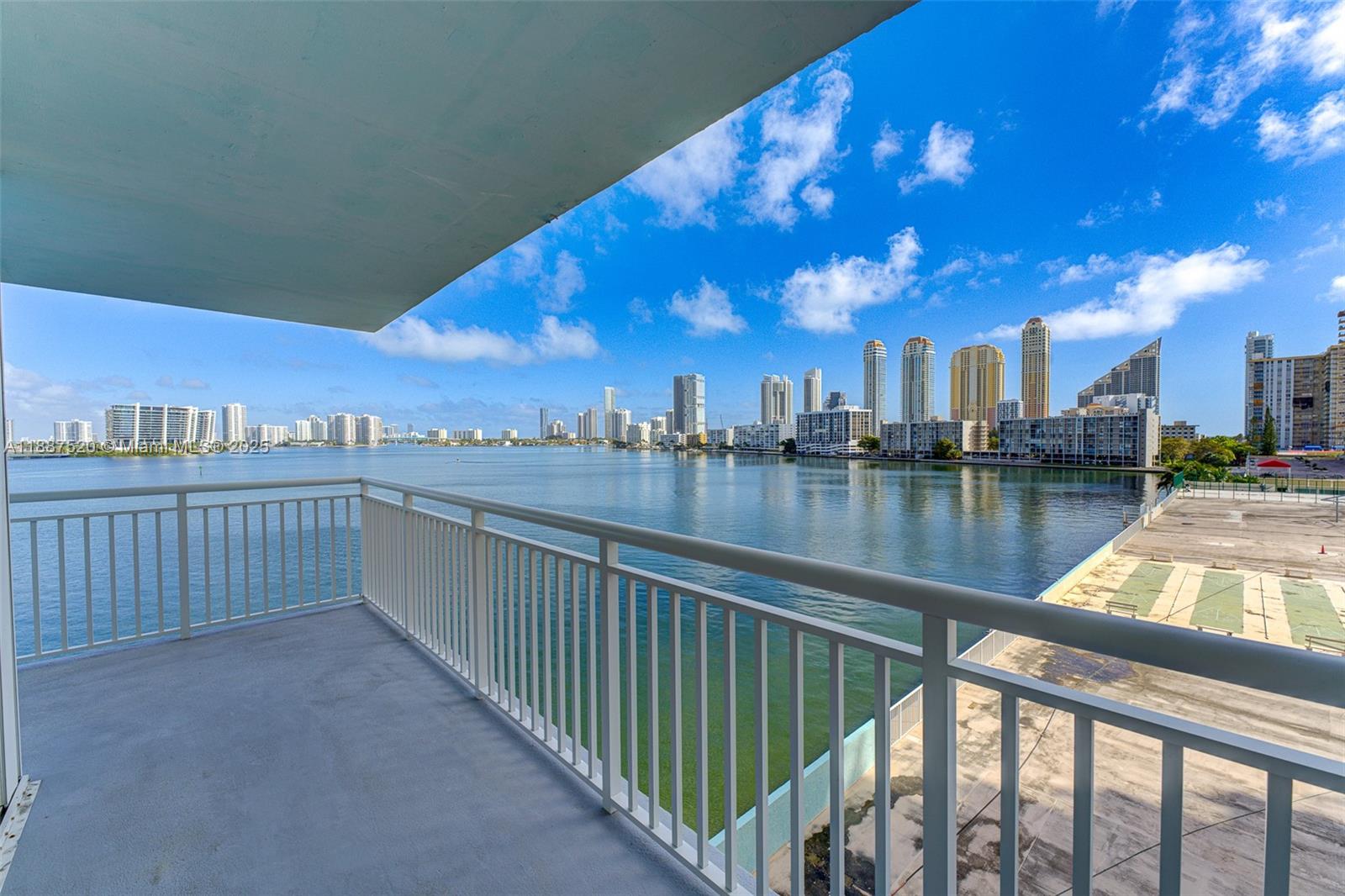 618 2 / 2 1830 sq. ft. $ 2025-09-30 0 Photo
