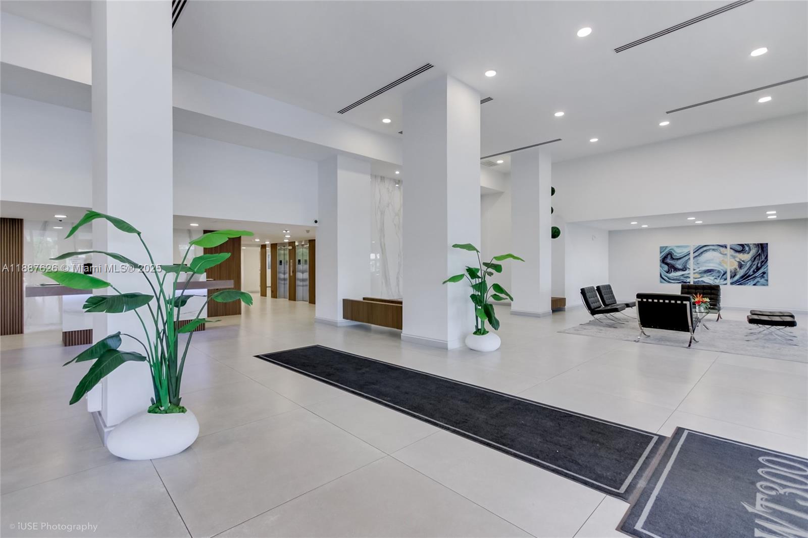 1207 2 / 2 1070 sq. ft. $ 2025-09-30 0 foto