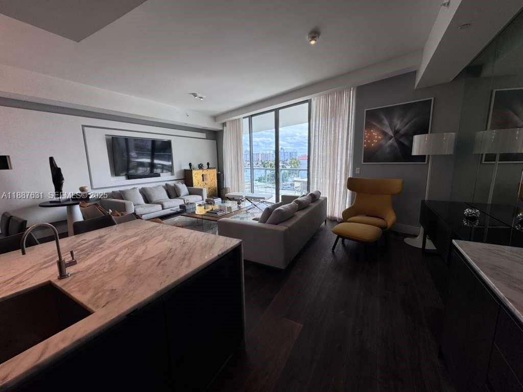 Photo of 3250 188th St  #408, Aventura, Florida, 33180 - 