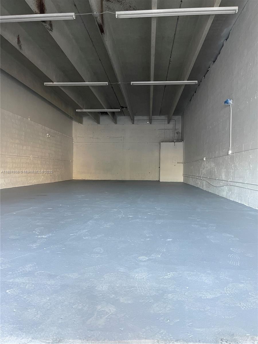  /   sq. ft. $ 2025-09-30 0 Photo