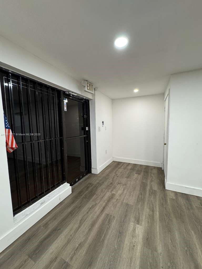 Подробнее / кв.футов $ 2025-11-06 0 Фото