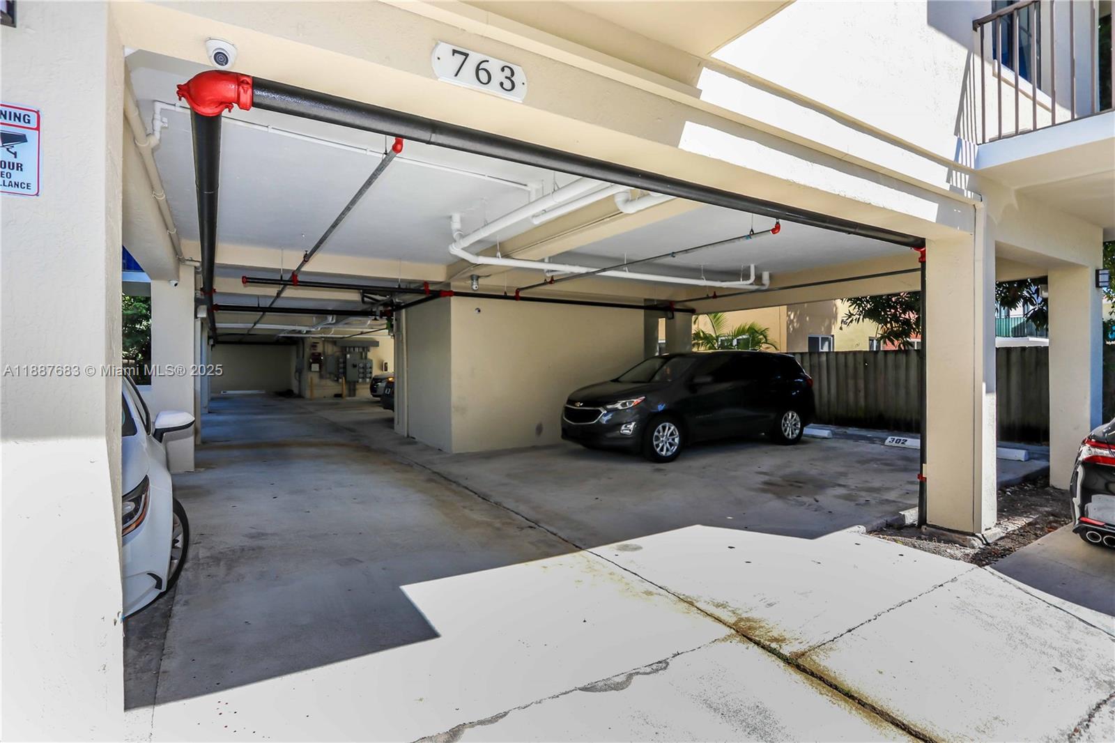 See details / sq. ft. $ 2025-09-30 0 Photo