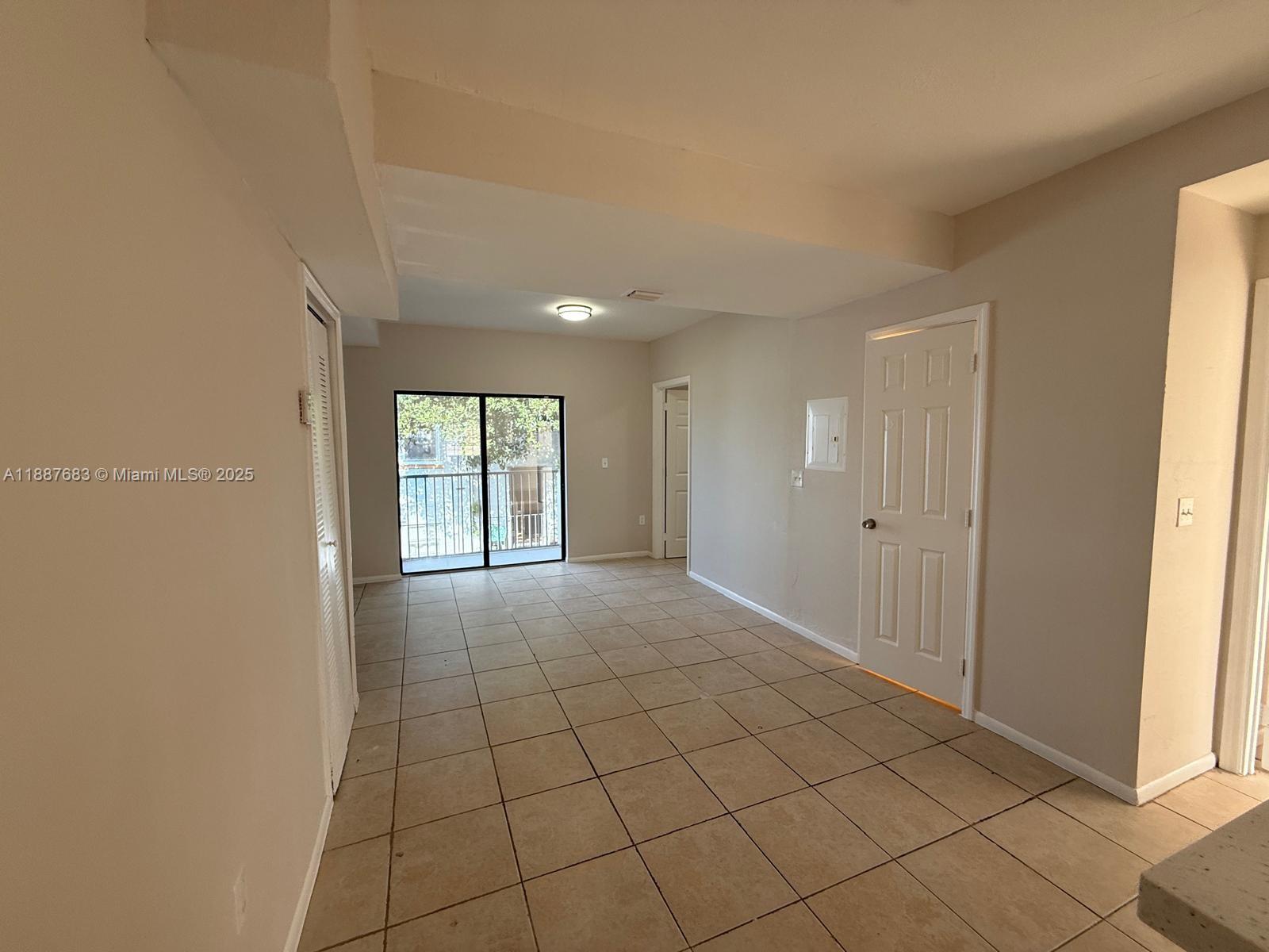   /   sq. ft. $ 2025-09-30 0 Photo