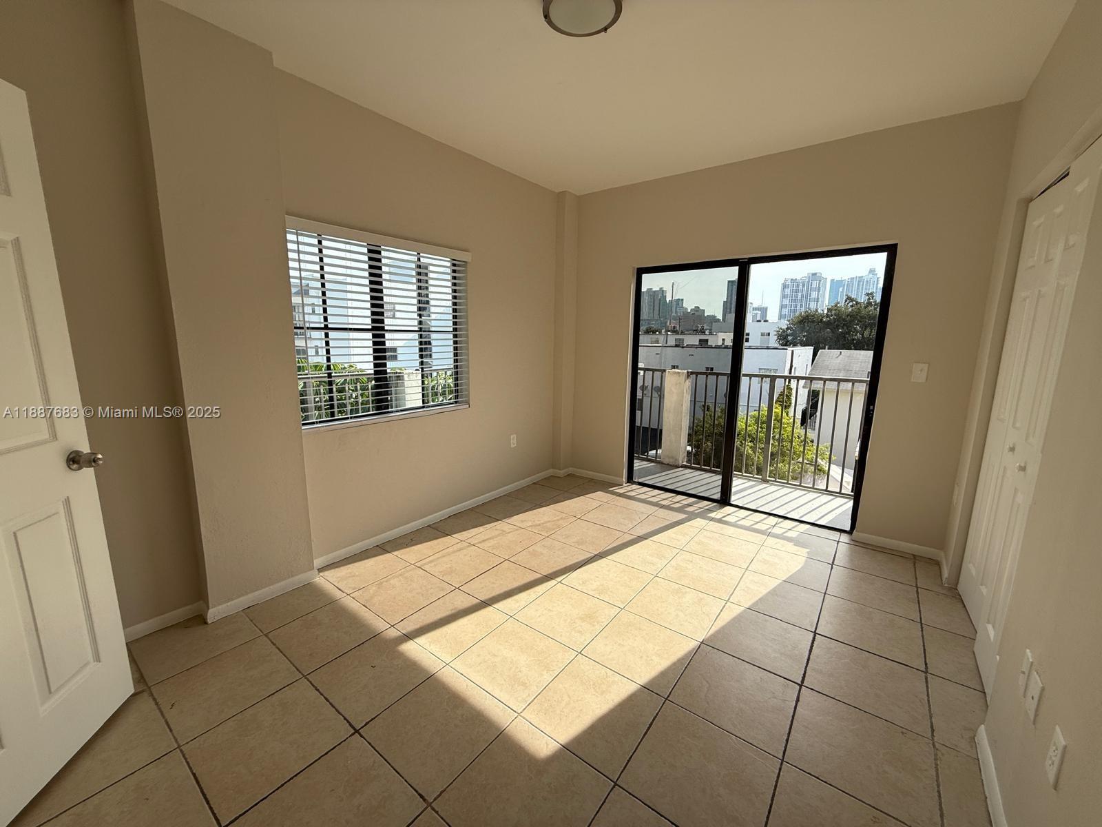   /   sq. ft. $ 2025-09-30 0 Photo