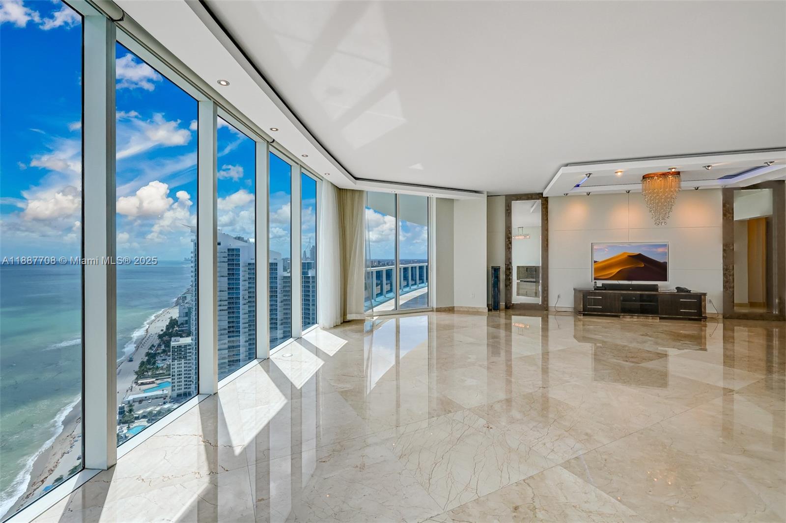 Photo of 2711 Ocean Dr  #3705, Hollywood, Florida, 33019 - 