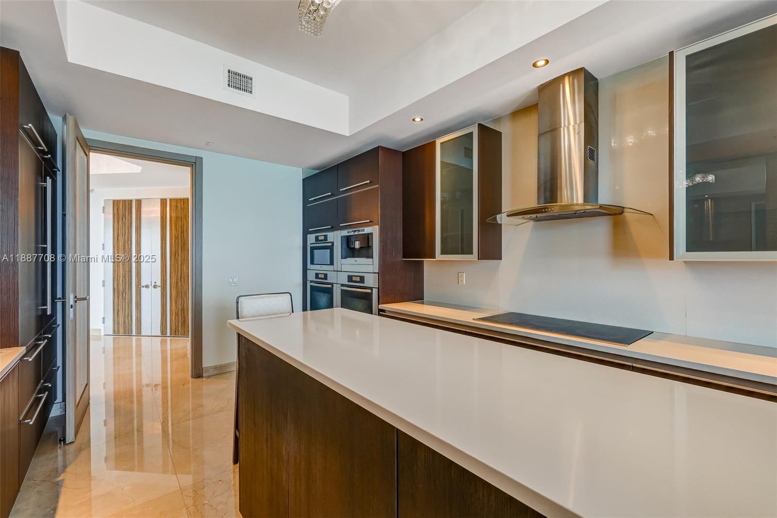 Photo of 2711 Ocean Dr  #3705, Hollywood, Florida, 33019 - 