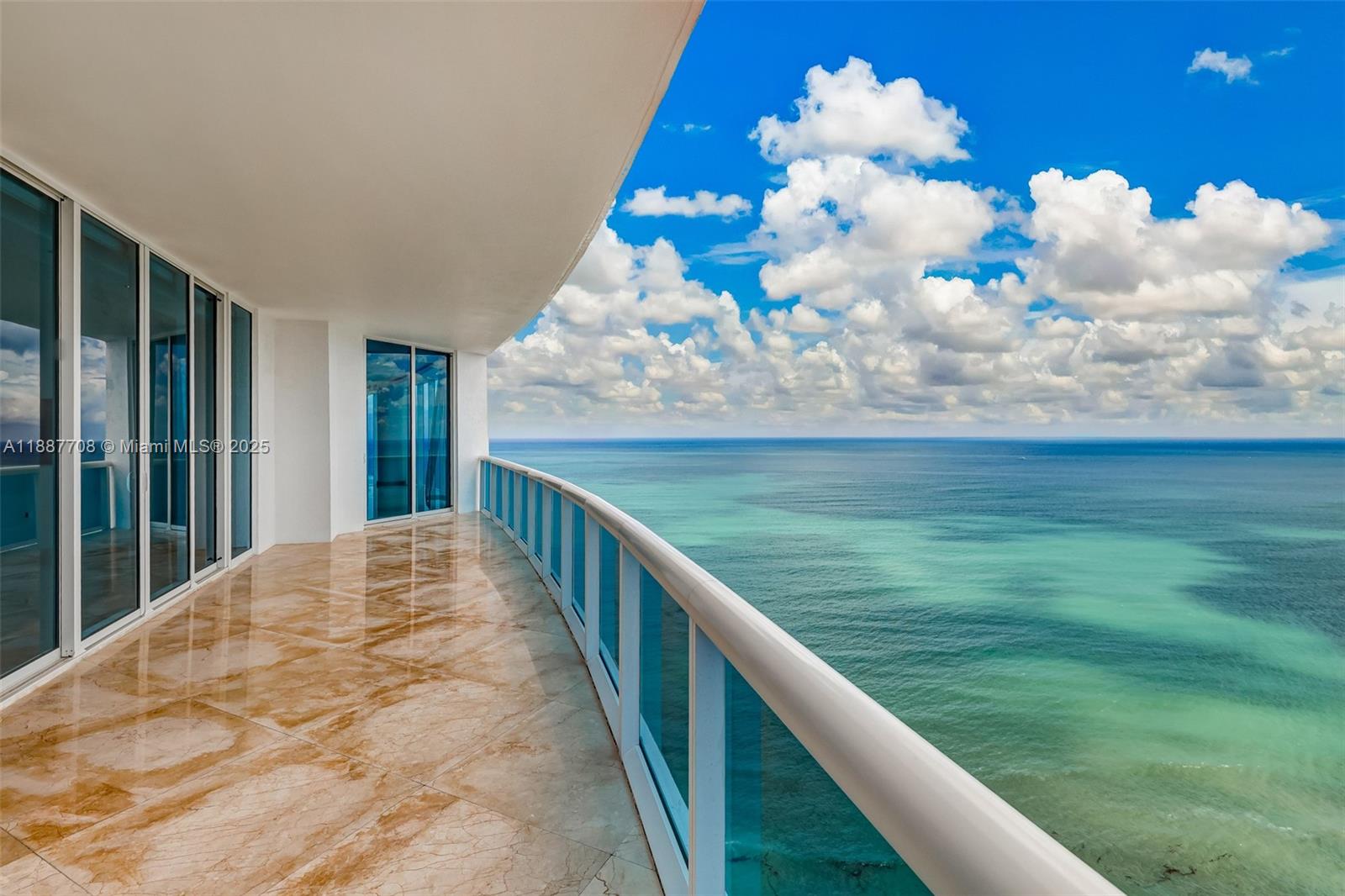 Photo of 2711 Ocean Dr  #3705, Hollywood, Florida, 33019 - 