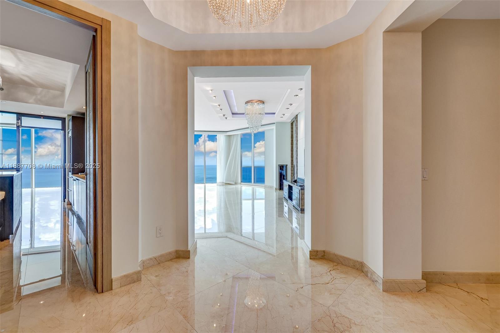 Photo of 2711 Ocean Dr  #3705, Hollywood, Florida, 33019 - 