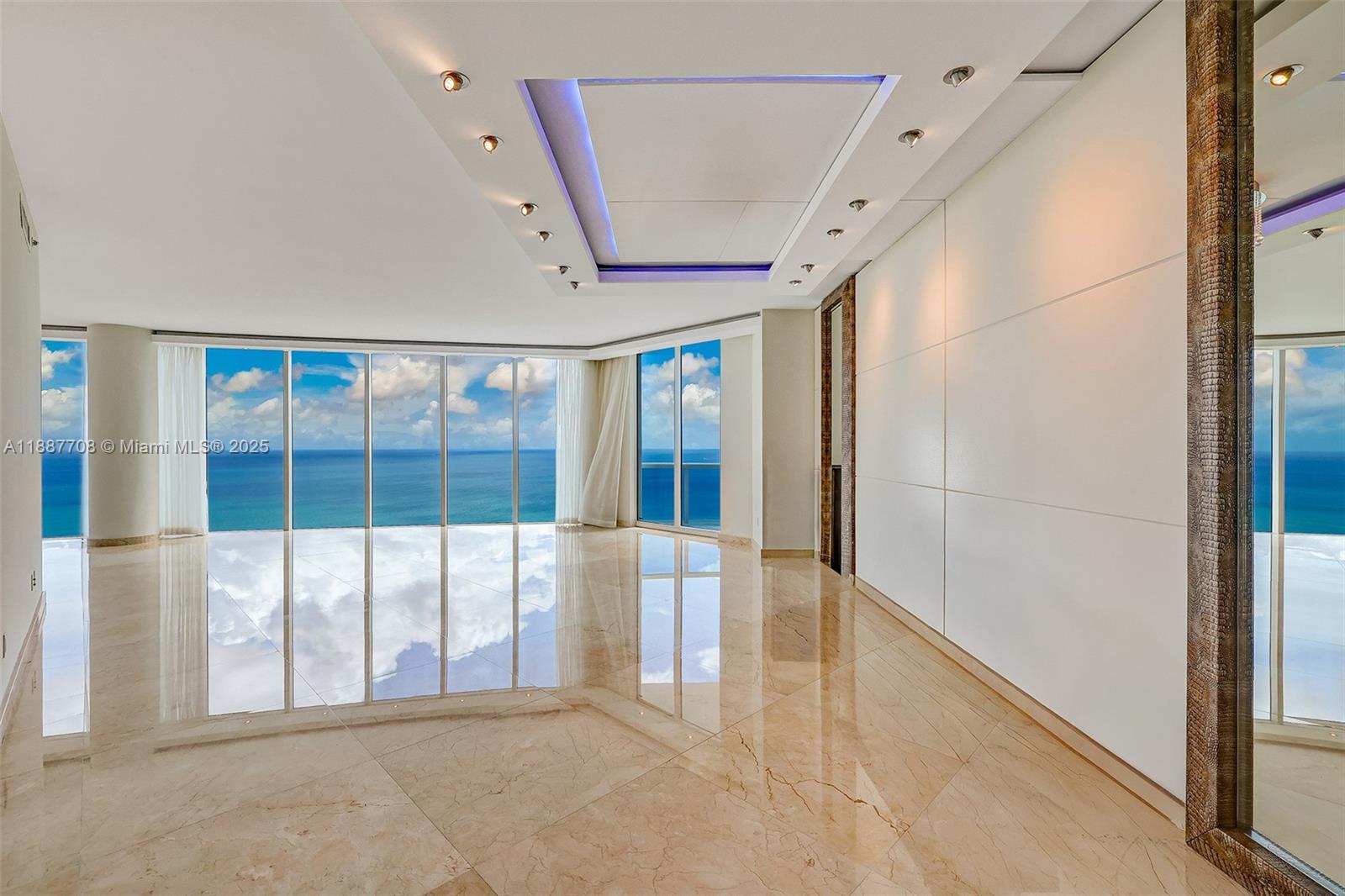 Photo of 2711 Ocean Dr  #3705, Hollywood, Florida, 33019 - 