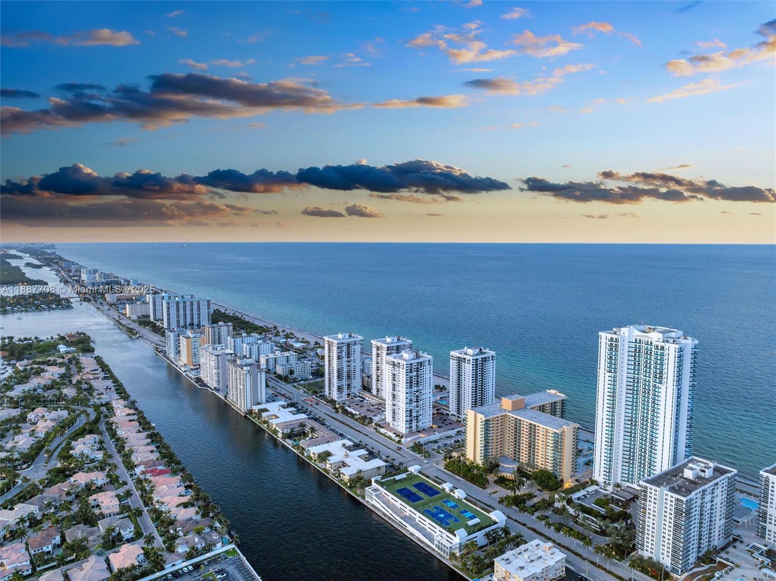Photo of 2711 Ocean Dr  #3705, Hollywood, Florida, 33019 - 