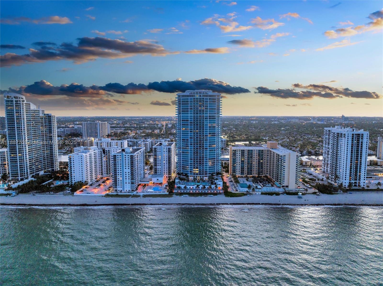 Photo of 2711 Ocean Dr  #3705, Hollywood, Florida, 33019 - 