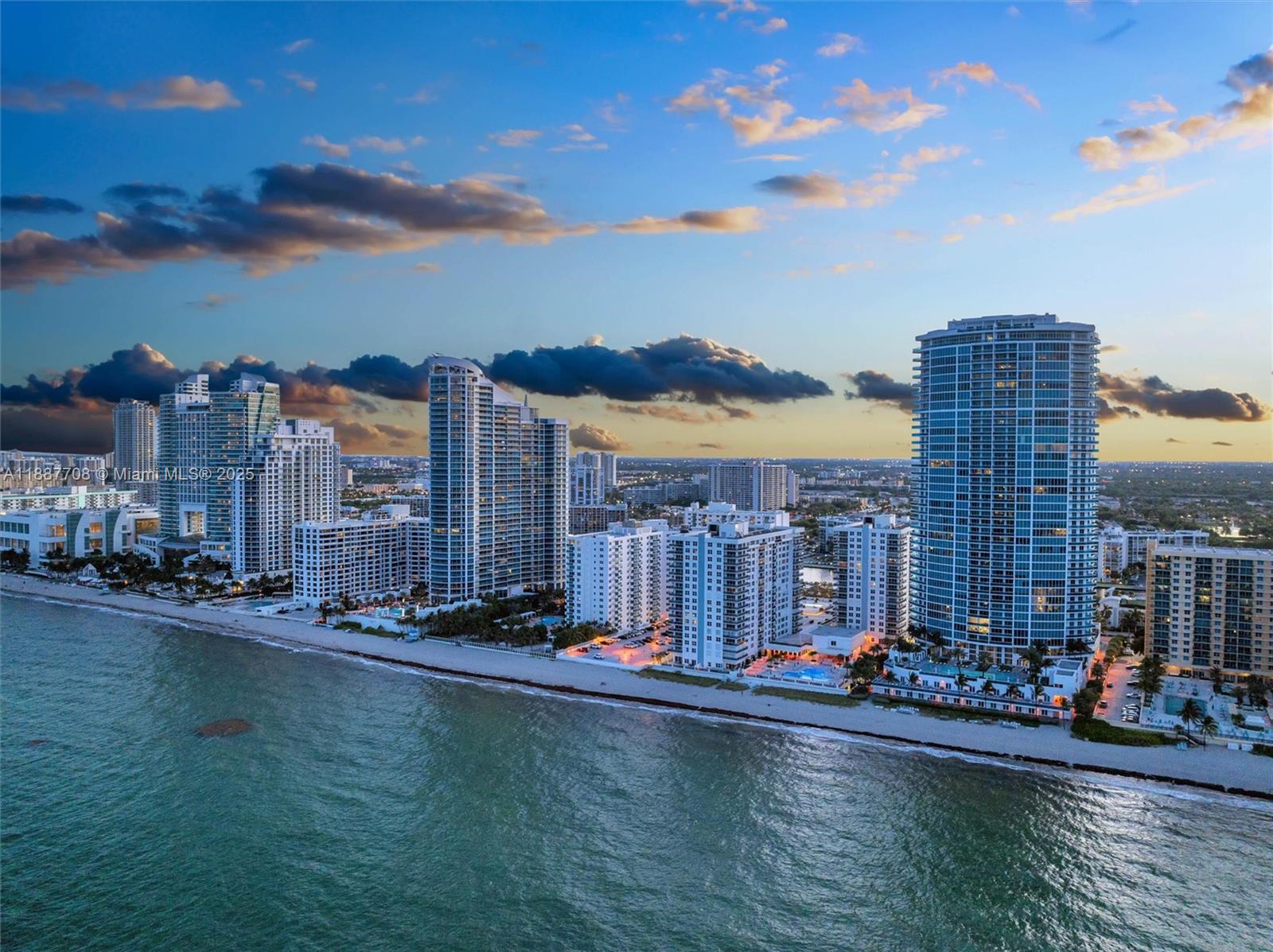 Photo of 2711 Ocean Dr  #3705, Hollywood, Florida, 33019 - 