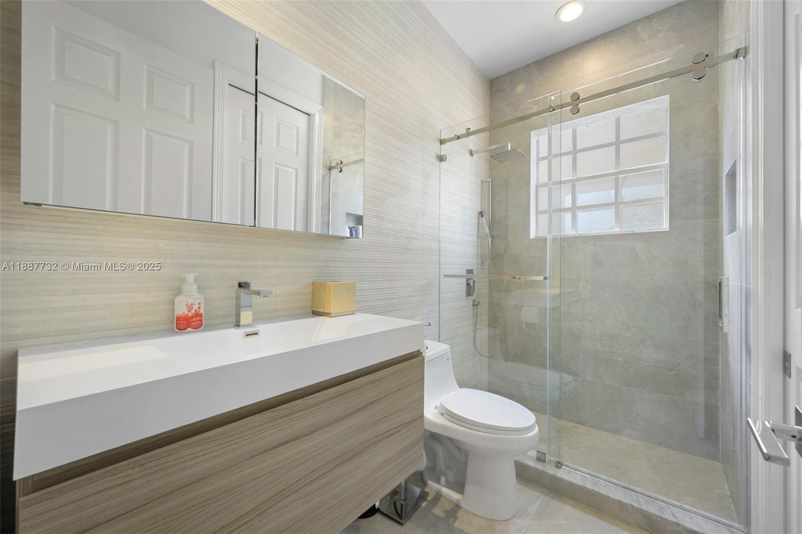 Photo of 19460 39th Ct  (19460), Sunny Isles Beach, Florida, 33160 - 