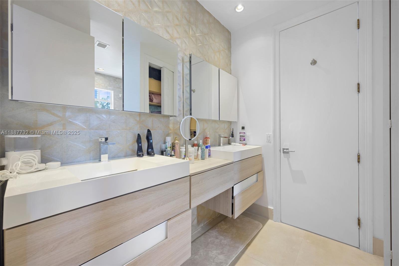 Photo of 19460 39th Ct  (19460), Sunny Isles Beach, Florida, 33160 - 