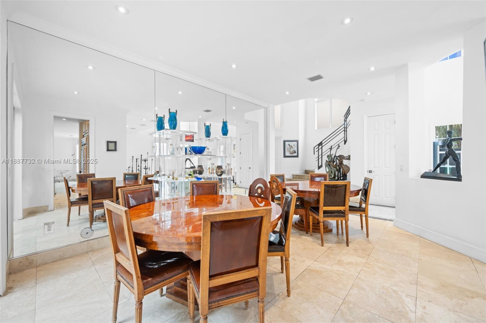 Photo of 19460 39th Ct  (19460), Sunny Isles Beach, Florida, 33160 - 