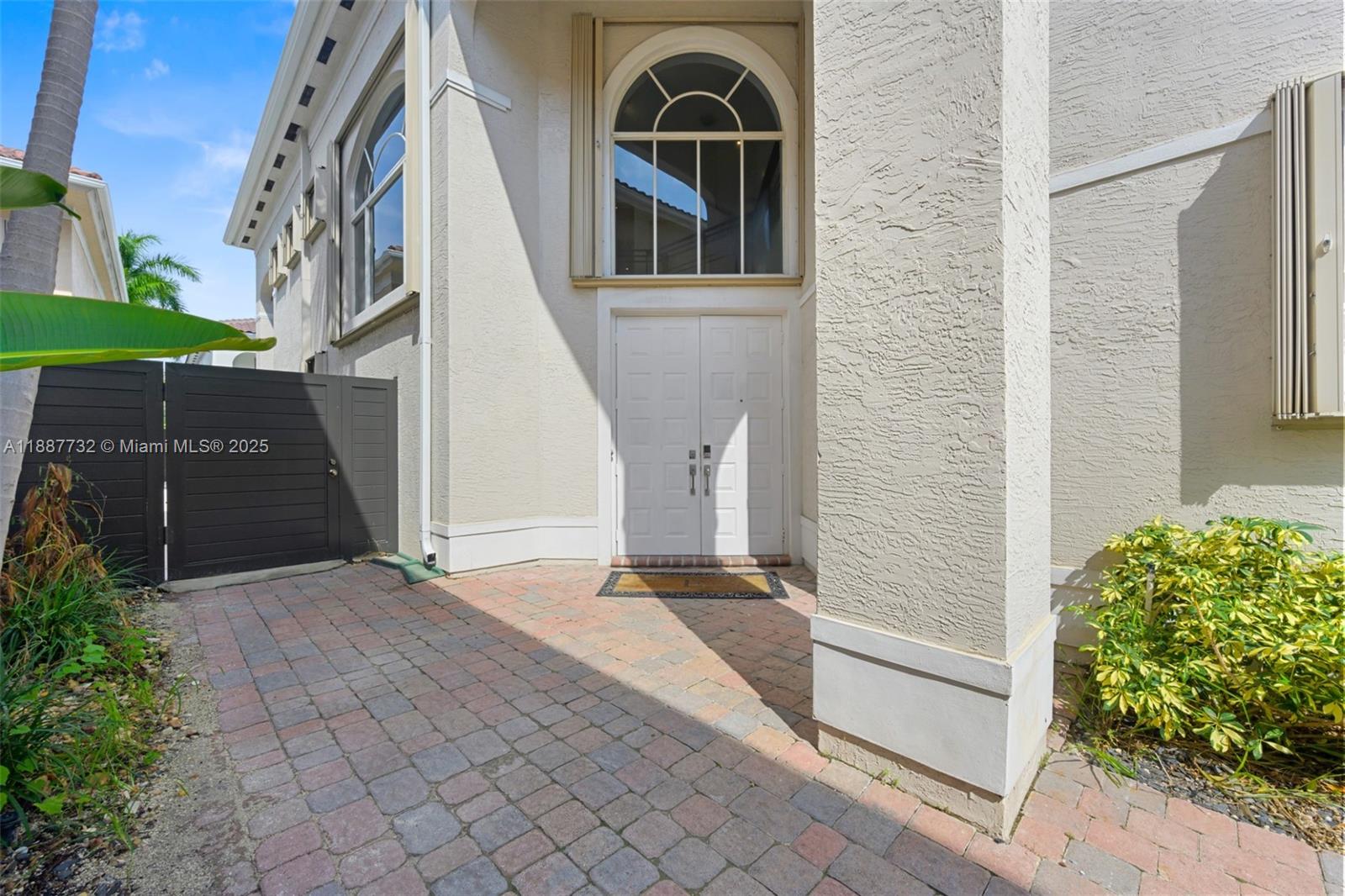 Photo of 19460 39th Ct  (19460), Sunny Isles Beach, Florida, 33160 - 
